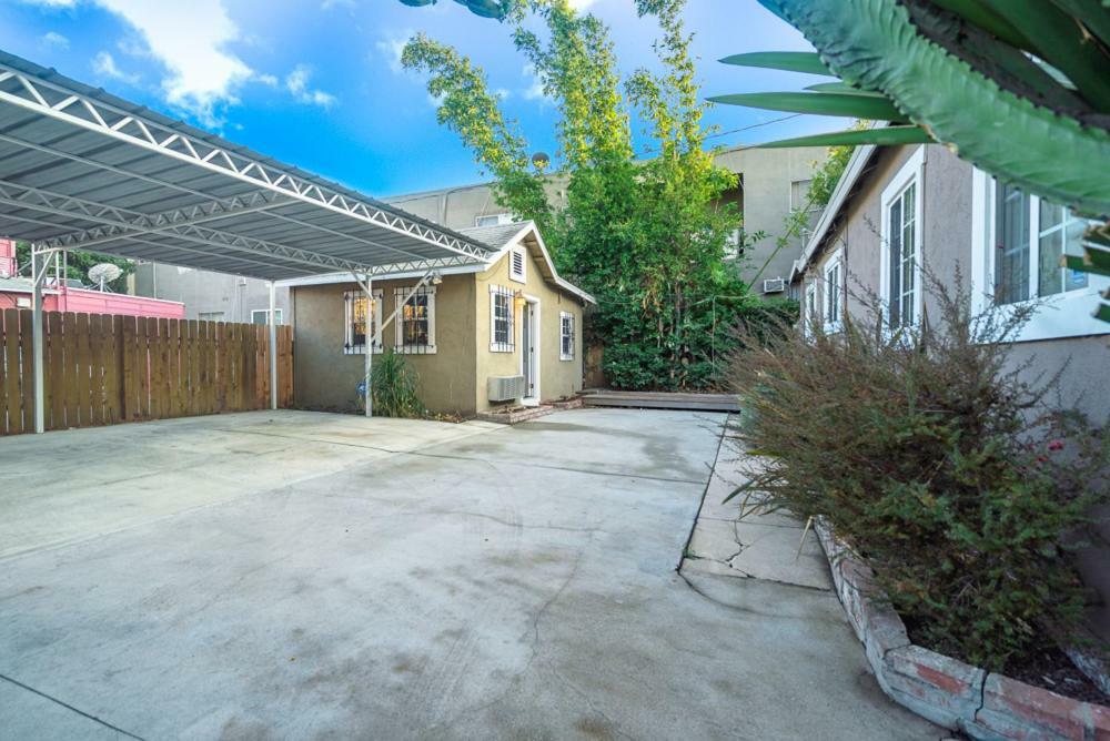 Stylish 2 Bed & 2 Bath At The Heart Of Hollywood With Free Parking - One Car Only Διαμέρισμα Λος Άντζελες Εξωτερικό φωτογραφία