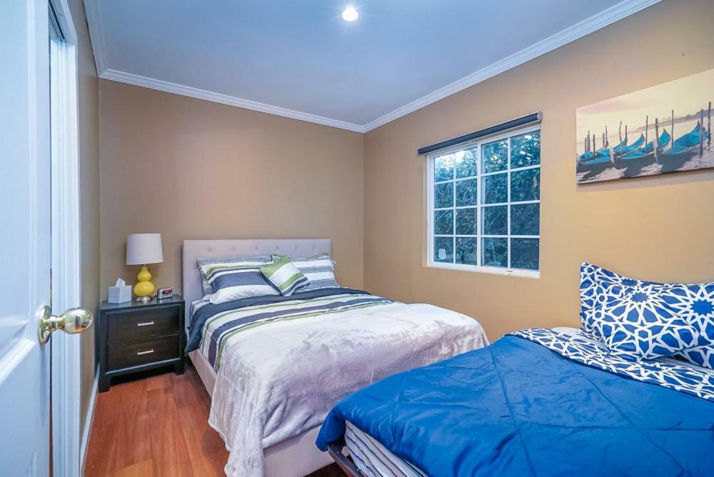 Stylish 2 Bed & 2 Bath At The Heart Of Hollywood With Free Parking - One Car Only Διαμέρισμα Λος Άντζελες Εξωτερικό φωτογραφία